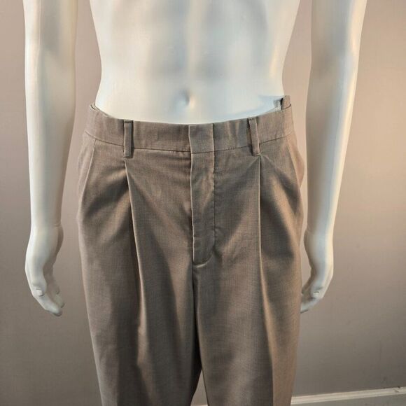 Haggar Dress Pants Mens 38 x 27 Beige Classic Fit Pleated Front Cuffed Adj Waist - Picture 5 of 9